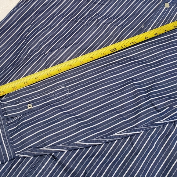 American Eagle, Large, Blue Pinstripe Long Sleeve - Picture 4 of 9